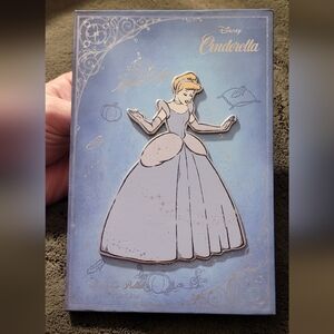 Disney Cinderella Eyeshadow Palette - 12 Shades "Believe in Magic"